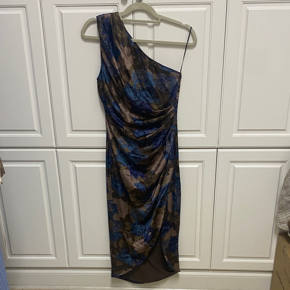 Elliatt One-Shoulder Dress in Blue and Brown Tones